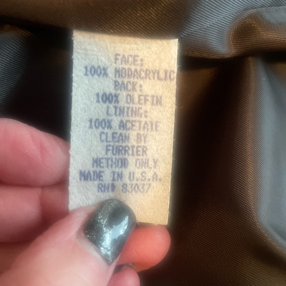 Short fur coat - Picture 4 of 4